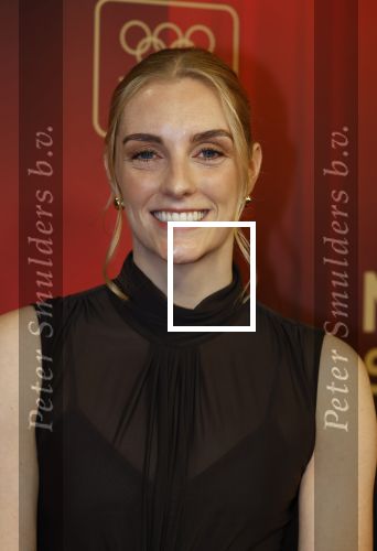 Papendal 17 december 2025
Sportgala waar oa de sportman en sportvrouw van het jaar gekozen worden . Marrit Steenbergen