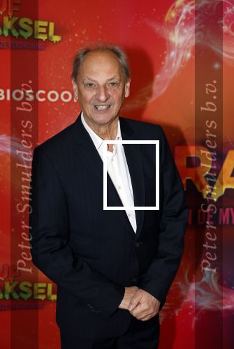Amsterdam 7 december 2025
Premiere Juf Braaksel in Pathe Noord . Martin v Waardenberg en zijn dochter Mina v Waardenberg