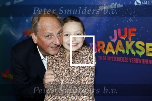 Amsterdam 7 december 2025
Premiere Juf Braaksel in Pathe Noord . Martin v Waardenberg en zijn dochter Mina v Waardenberg