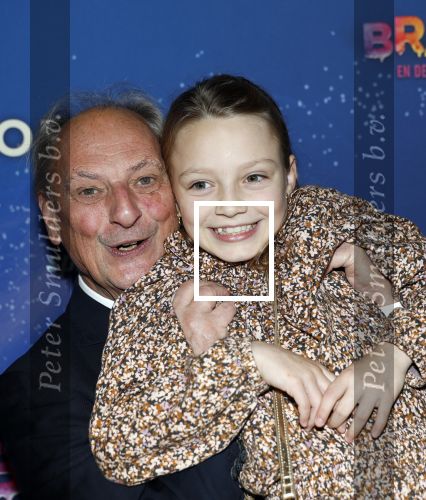 Amsterdam 7 december 2025
Premiere Juf Braaksel in Pathe Noord . Martin v Waardenberg en zijn dochter Mina v Waardenberg