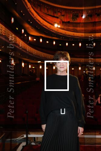 Amsterdam 2 december 2025
Presenatie Grannies van Amsterdam seizoen 2 . Martine v Os doet de presentatie. 
De Grannies bestaan uit Joanita Mug Tonneke en Lorraine . Ook hun kleinkinderen waren aanwezig  in Tuschinski