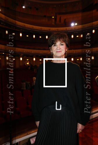 Amsterdam 2 december 2025
Presenatie Grannies van Amsterdam seizoen 2 . Martine v Os doet de presentatie. 
De Grannies bestaan uit Joanita Mug Tonneke en Lorraine . Ook hun kleinkinderen waren aanwezig  in Tuschinski