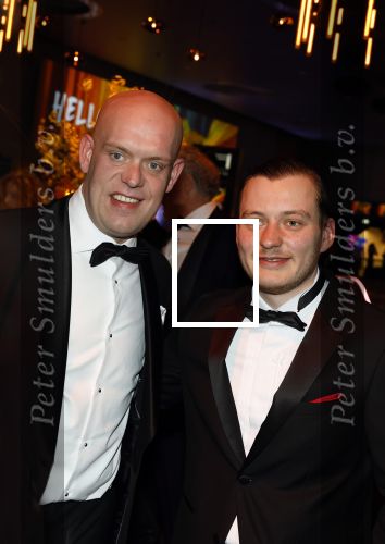 Amsterdam 13 december 2025
Vip dag masters Expo in de Rai . Michael v Gerwen met een fan