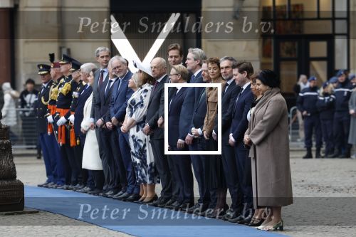 Amsterdam 11 december 2025
 Koning Willem-Alexander en koningin Maxima verwelkomende president van Finland Alexander Stubb met zijn echtgenote Suzanne Innes-Stubb op de Dam op de eerste dag van een tweedaags staatsbezoek aan Nederland. Ministers