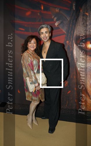Hilversum 16 december 2025
Premiere Avatar in VUE in Hilversum. Miss Envy Peru lwam met zijn moeder. Boris Itzkovich Escobar