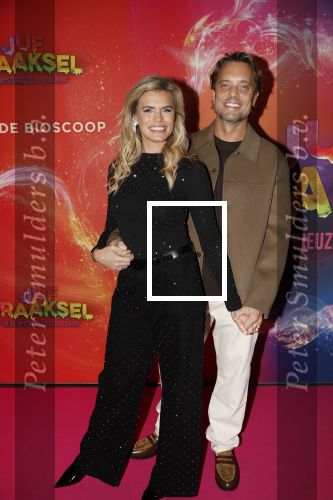 Amsterdam 7 december 2025
Premiere Juf Braaksel in Pathe Noord . Nicolette v Dam en haar man Bas Smit