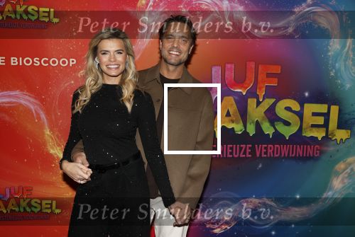 Amsterdam 7 december 2025
Premiere Juf Braaksel in Pathe Noord . Nicolette v Dam en haar man Bas Smit