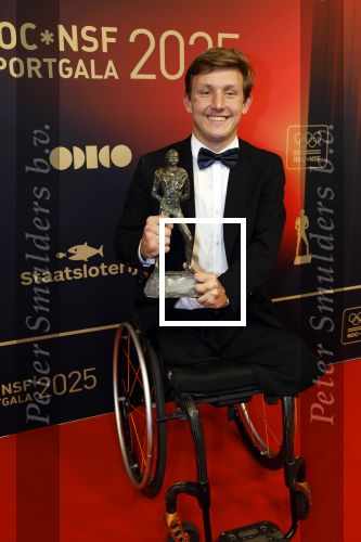 Papendal 17 december 2025
Sportgala waar oa de sportman en sportvrouw van het jaar gekozen worden . Para Sportman v h Jaar Niels Vink