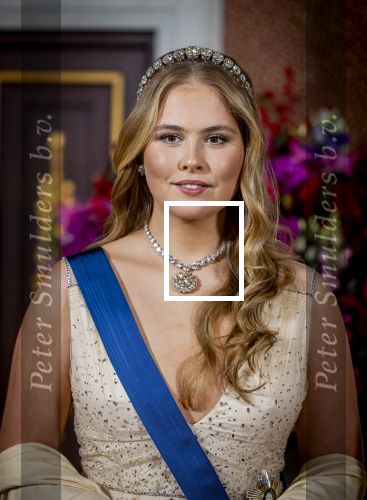 Amsterdam 11 december 2025
 Koning Willem-Alexander en koningin Maxima verwelkomen de president van Finland Alexander Stubb met zijn echtgenote Suzanne Innes-Stubb op de Dam op de eerste dag van een tweedaags staatsbezoek aan Nederland. s Avonds was het staatsbanket waar ook Prinses Amlia aanwezig was.