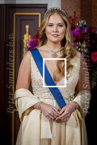 Amsterdam 11 december 2025
 Koning Willem-Alexander en koningin Maxima verwelkomen de president van Finland Alexander Stubb met zijn echtgenote Suzanne Innes-Stubb op de Dam op de eerste dag van een tweedaags staatsbezoek aan Nederland. s Avonds was het staatsbanket waar ook Prinses Amlia aanwezig was.