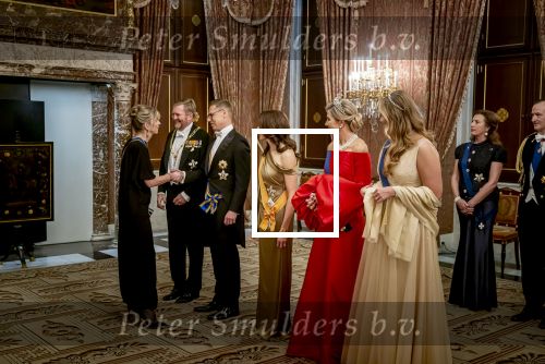 Amsterdam 11 december 2025
 Koning Willem-Alexander en koningin Maxima verwelkomen de president van Finland Alexander Stubb met zijn echtgenote Suzanne Innes-Stubb op de Dam op de eerste dag van een tweedaags staatsbezoek aan Nederland. s Avonds was het staatsbanket waar ook Prinses Amlia aanwezig was.