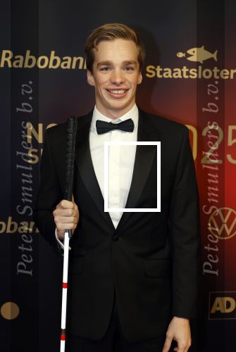 Papendal 17 december 2025
Sportgala waar oa de sportman en sportvrouw van het jaar gekozen worden . Rogier Dorsman met ouders