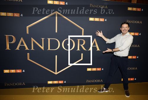 Amsterdam 17 december 2024
Presentatie Pandora wat gepresenteerd wordt door Ruben Nicolai . Presentatie was in Felix Meritis.