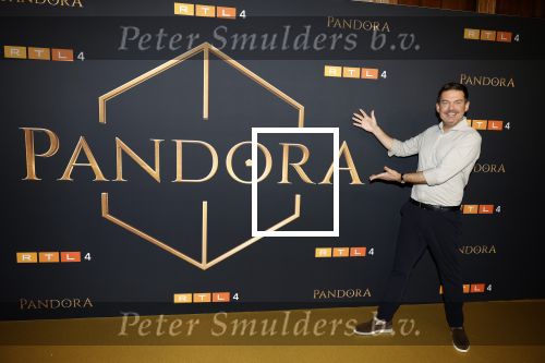 Amsterdam 17 december 2024
Presentatie Pandora wat gepresenteerd wordt door Ruben Nicolai . Presentatie was in Felix Meritis.