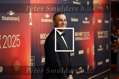 Papendal 17 december 2025
Sportgala waar oa de sportman en sportvrouw van het jaar gekozen worden . Ruud Gullit