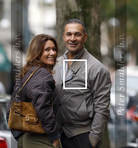 Amsterdam 9 oktober 2025
Ruud Gullit met vriendin Karin de Rooij in Amsterdam zuid