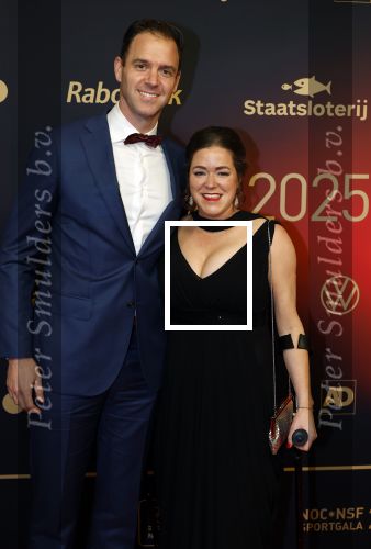 Papendal 17 december 2025
Sportgala waar oa de sportman en sportvrouw van het jaar gekozen worden . Sanne Voets met partner