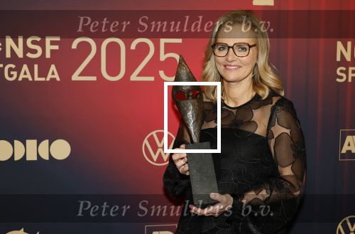 Papendal 17 december 2025
Sportgala waar oa de sportman en sportvrouw van het jaar gekozen worden . Sarina Wiegman kwam met haar man en werd gekozen tot coach van het jaar