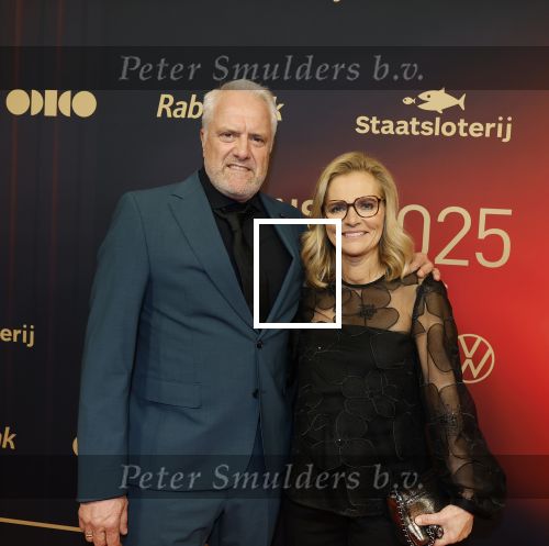 Papendal 17 december 2025
Sportgala waar oa de sportman en sportvrouw van het jaar gekozen worden . Sarina Wiegman kwam met haar man en werd gekozen tot coach van het jaar