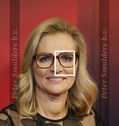 Papendal 17 december 2025
Sportgala waar oa de sportman en sportvrouw van het jaar gekozen worden . Sarina Wiegman kwam met haar man en werd gekozen tot coach van het jaar