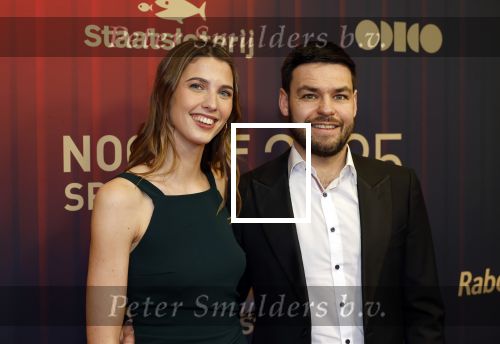 Papendal 17 december 2025
Sportgala waar oa de sportman en sportvrouw van het jaar gekozen worden . Sjinkie Knegt kwam met zijn nieuwe vriendin