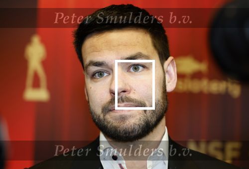 Papendal 17 december 2025
Sportgala waar oa de sportman en sportvrouw van het jaar gekozen worden . Sjinkie Knegt kwam met zijn nieuwe vriendin