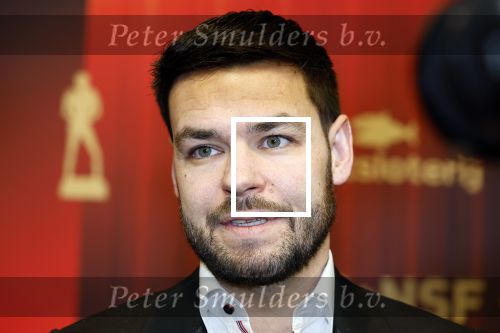 Papendal 17 december 2025
Sportgala waar oa de sportman en sportvrouw van het jaar gekozen worden . Sjinkie Knegt kwam met zijn nieuwe vriendin