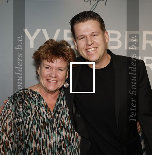 Bussum 8 december 2025
Premiere theatwershow Voor Altijd van Yves Berendse in t Spant.
Sven Versteeg met zijn moeder