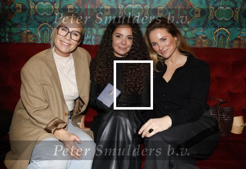 Amsterdam 16 december 2025
Presentatie boekje Fajah Lourens . Tanja Jess Fajah Lourens en Lieke v Lexmond