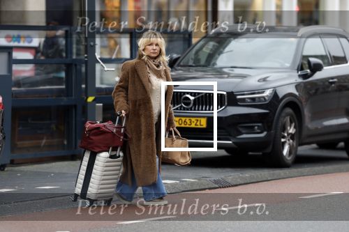 Amsterdam 8 december 2025
Tatjana Simic arriveert thuis met haar koffer