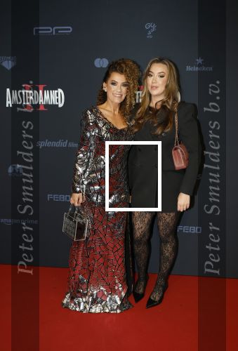 Amsterdam 1 december 2025
Premiere Amsterdamned II in Tuschinski . De hoofdrollen worden gespeeld door Huub Stapel tatum Dagelet en Holly Brood . Tatum Dagelet met dochter Toy Travis