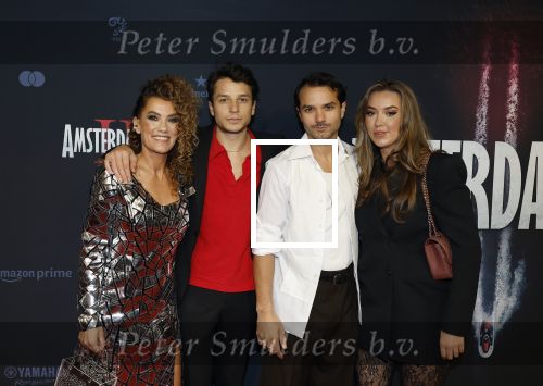 Amsterdam 1 december 2025
Premiere Amsterdamned II in Tuschinski . De hoofdrollen worden gespeeld door Huub Stapel tatum Dagelet en Holly Brood . Tatum Dagelet met dochter Toy Travis en broer Mingus Dagelet