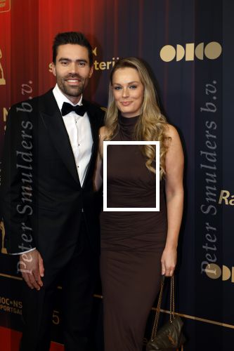 Papendal 17 december 2025
Sportgala waar oa de sportman en sportvrouw van het jaar gekozen worden . Tom Dumoulin met zijn vriendin Maxime Nieman