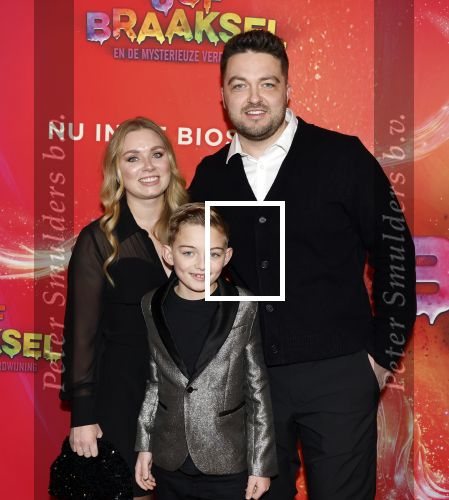 Amsterdam 7 december 2025
Premiere Juf Braaksel in Pathe Noord . Tomas Breemen ( Handigetips) met gezin