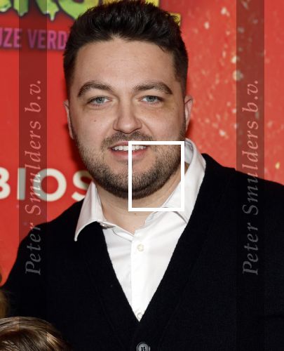 Amsterdam 7 december 2025
Premiere Juf Braaksel in Pathe Noord . Tomas Breemen ( Handigetips) met gezin