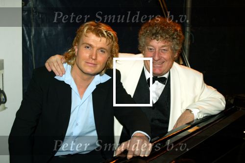 Breda 22 maart 2002

Premiere Circus Renz

Tonny Eyk en hans Klok

Peter Smulders bv