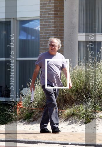 Bergen aan Zee 31 juli 2007
Youp van t Hek en zjn vrouw Debbie Petter op het strand.
Peter Smulders bv