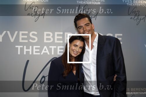 Bussum 8 december 2025
Premiere theatwershow Voor Altijd van Yves Berendse in t Spant. Yves Berendse met zijn vriendin Sophie Gladon