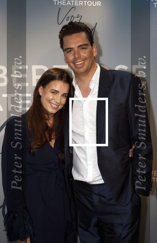 Bussum 8 december 2025
Premiere theatwershow Voor Altijd van Yves Berendse in t Spant. Yves Berendse met zijn vriendin Sophie Gladon
