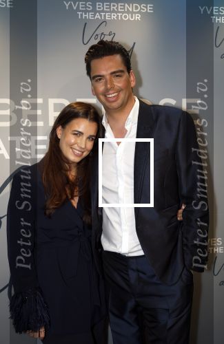 Bussum 8 december 2025
Premiere theatwershow Voor Altijd van Yves Berendse in t Spant. Yves Berendse met zijn vriendin Sophie Gladon