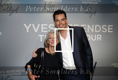 Bussum 8 december 2025
Premiere theatwershow Voor Altijd van Yves Berendse in t Spant. Yves Berendse met zijn oma