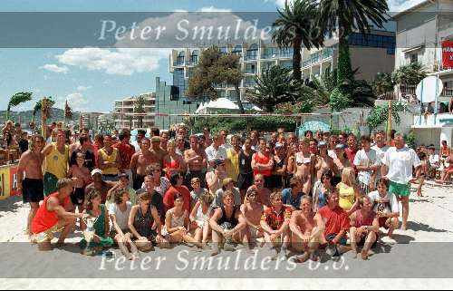 Voetballer in de zon in Juan Les Pain 1996
Beach voetbal 1996