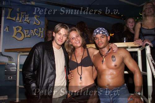 Amsterdam,  20 December 1998
Ferry Somogyi met enkele mensen uit BAYSIDE BEACHCLUB
