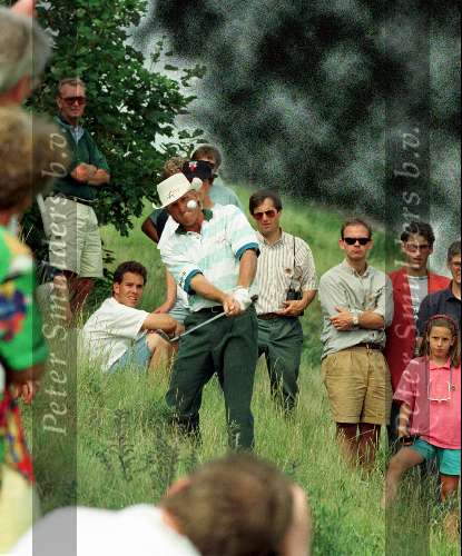 Greg Norman 
1992
Mooie aktie golfen