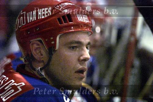Eindhoven, 20 januari 1999
Bekerfinale Tussen nijmegen en Tilburg
op de foto sterspeler Jens Henstrom van Tilburg Trappers.