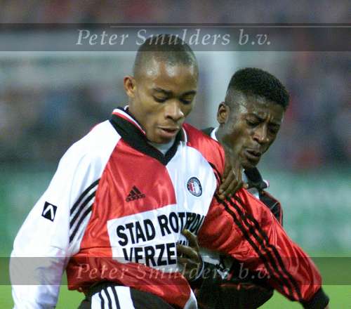 Rotterdam, 20 december 1998
Feyenoord-AJAX, eindstand 1-1
Kalou en Kofi Mensah