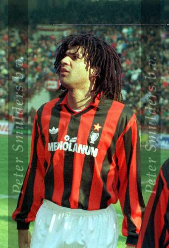 Ruud Gullit spelend voor AC Milaan 1992