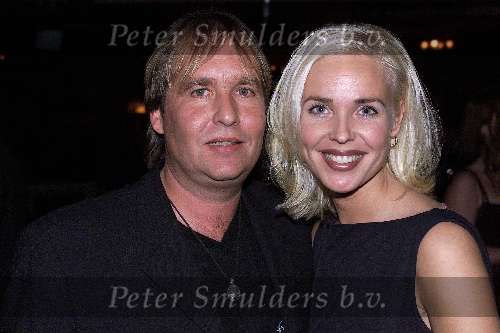 Uitgeest 17 januari 2000
Nieuwjaars feest van Henk Geels in Bob\\\'s Saloon in Uitgeest.
Denise Boekhof met haar inmiddels ex-man