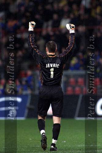 Eindhoven, 29 januari 2000
Wedstrijd om de Amstel Cup (1/8 finale), eindstand 0-2
Doelman Jevric juicht nadat Vitesse op 0-1 is gekomen