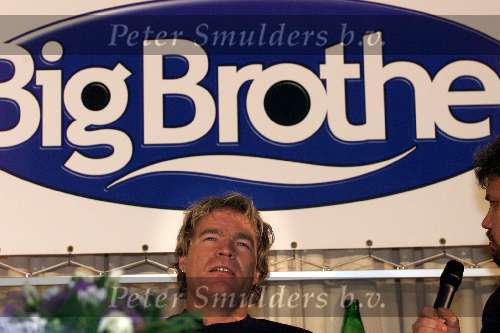 Huizen 4 januari 2000
Persconferentie Big Brother
Ruud BB